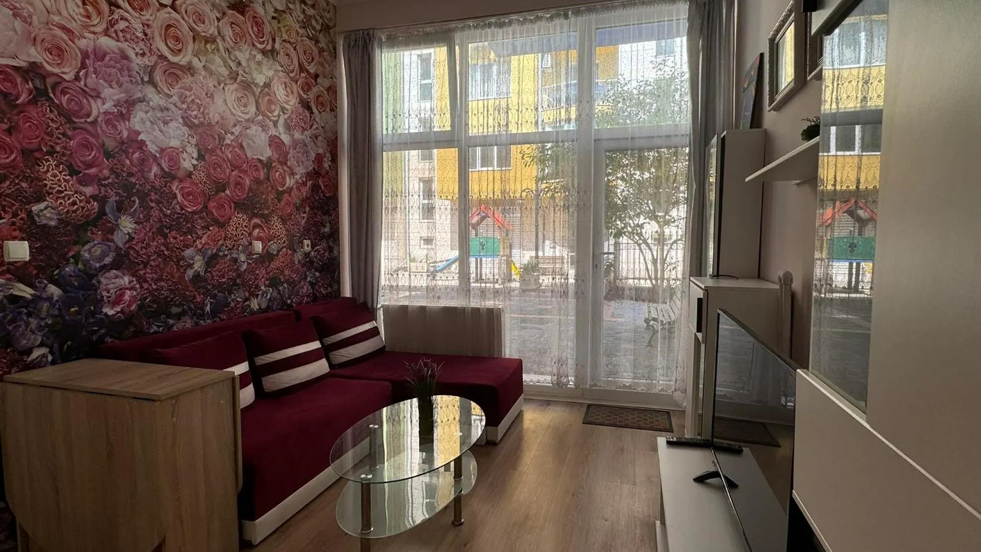 Roses Apartment Sofia