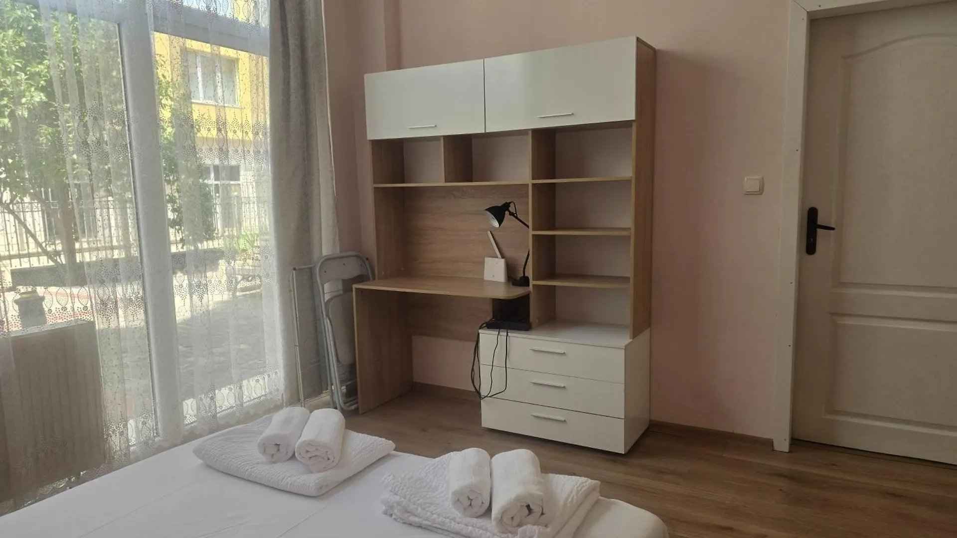 Roses Apartment Sofia